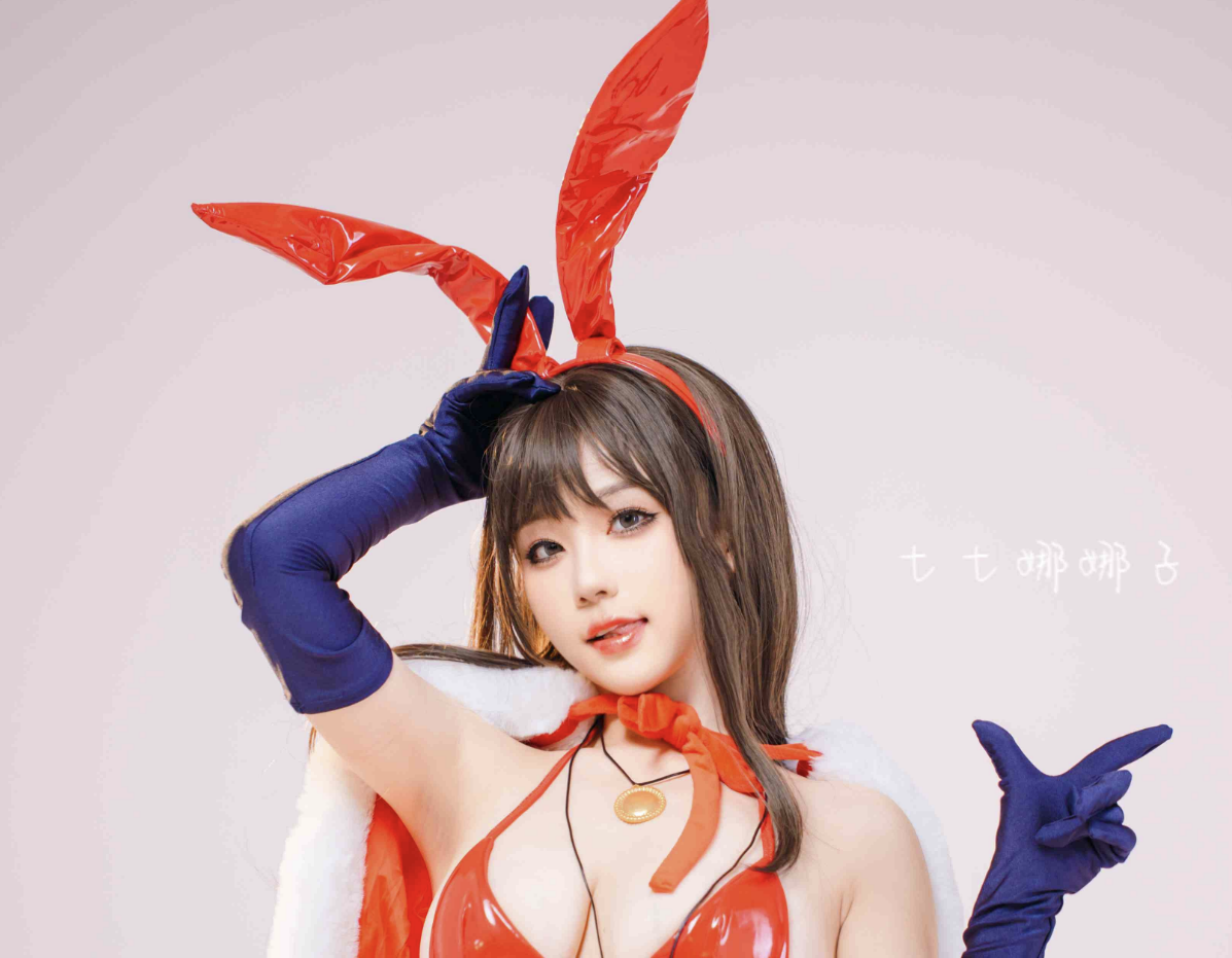 七七娜娜子-微博coser全部作品[写真合集]18套