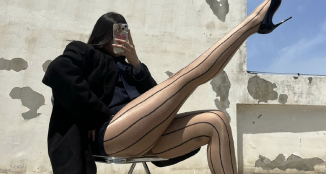 美邵女Baby维密圈高清图片免费分享，微博中的魅力绽放