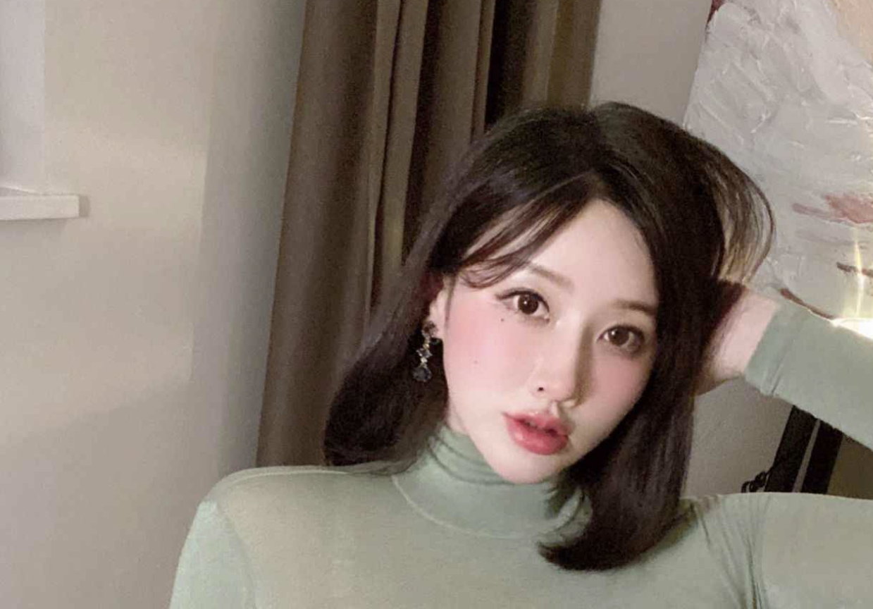 紫色哒豚豚微密照片合集分享